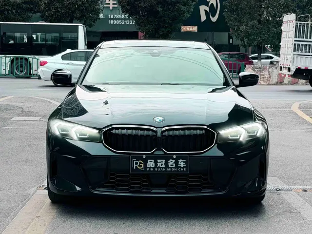 BMW 3 Series — Фото автомобиля 2
