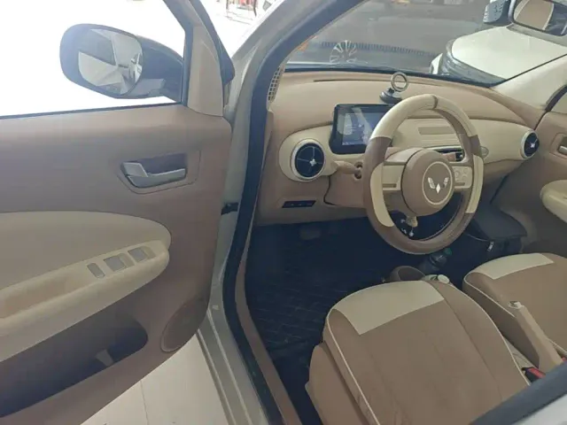 Wuling Hongguang Mini EV — Фото автомобиля 15