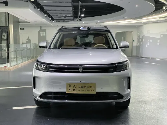 Aito M7 — Фото автомобиля 2