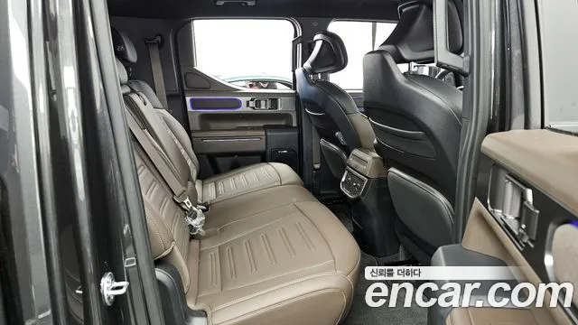 Kia Tasman Tasman 2.5T Бензин 4WD — Фото автомобиля 6
