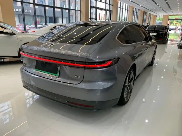 Nio ET7 — Фото автомобиля 15