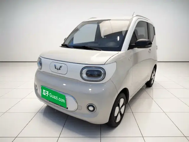 Фотография автомобиля — Wuling Hongguang Mini EV