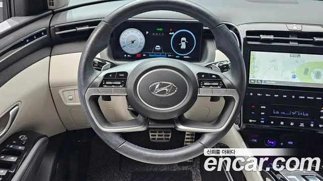 Hyundai Tucson Tucson (NX4) Бензин 1.6 турбо 2WD — Фото автомобиля 6