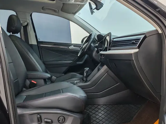 Volkswagen Tiguan L — Фото автомобиля 9