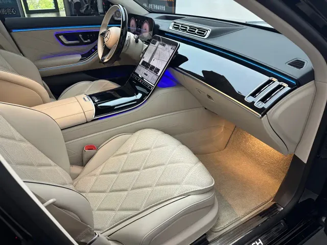 Mercedes-Benz Maybach S-Class — Фото автомобиля 11