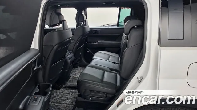 Hyundai Santa Fe — Фото автомобиля 17