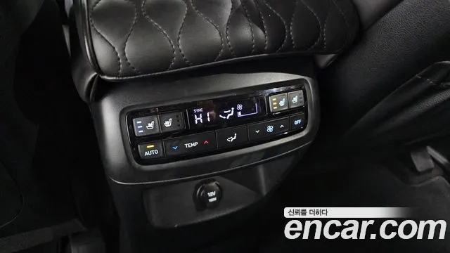 Hyundai Palisade Palisade Дизель 2.2 2WD — Фото автомобиля 19