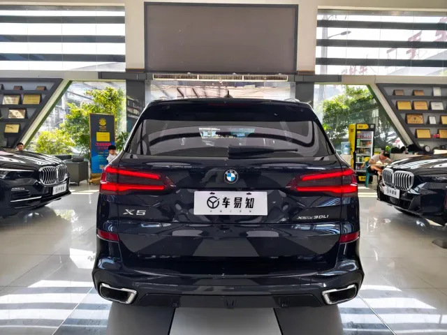 BMW X5 — Фото автомобиля 5