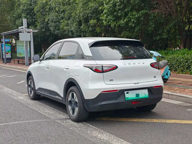 Geely Starry Wish — Фото автомобиля 5