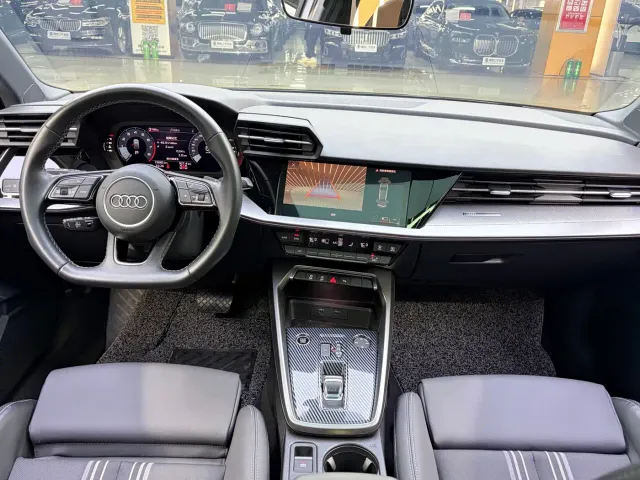 Audi A3 — Фото автомобиля 5