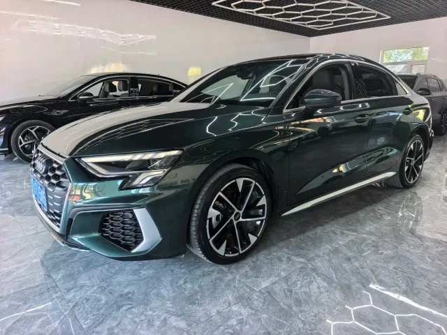 Фотография автомобиля — Audi A3