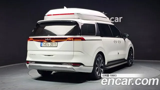 Kia Canival Carnival 4 поколение Бензин 7 мест Hi-Limousine — Фото автомобиля 2