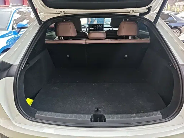 Ledao Ledao L60 2024 60kWh Rear-Wheel Drive — Фото автомобиля 18