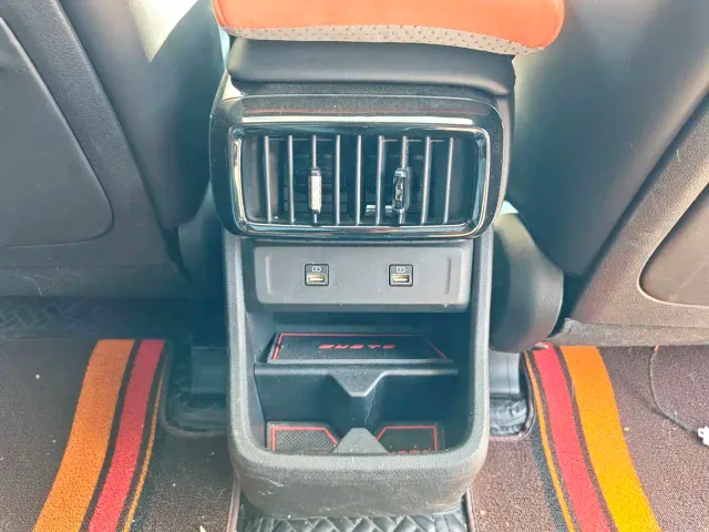 Hyundai Custo — Фото автомобиля 21