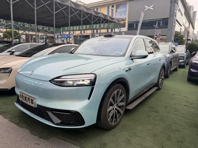 Фотография автомобиля — Aito M6