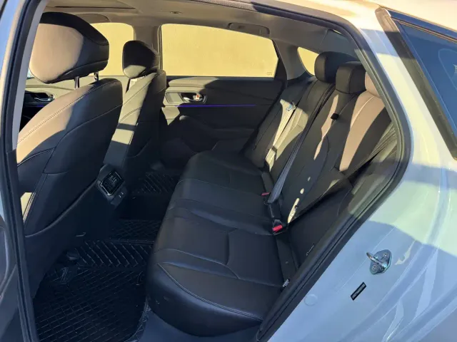Honda Accord — Фото автомобиля 7