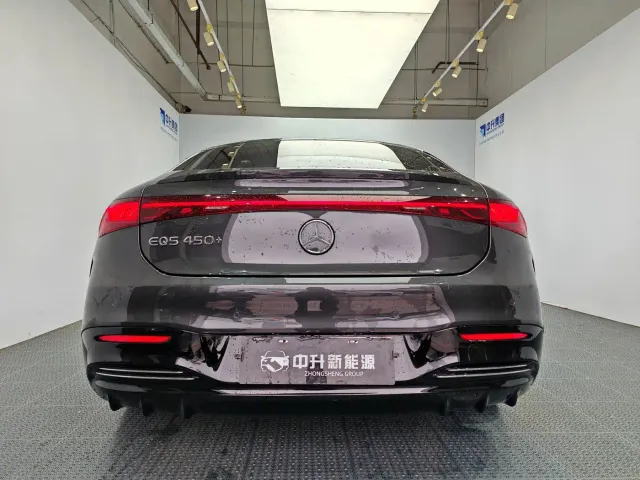 Mercedes-Benz EQS — Фото автомобиля 5