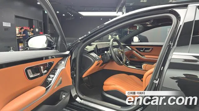 Mercedes-Benz S-Class W223 — Фото автомобиля 15