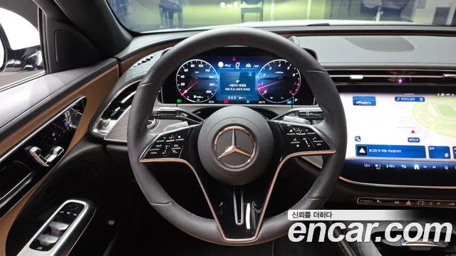 Mercedes-Benz E-Class W214 — Фото автомобиля 19