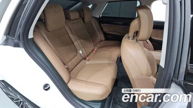 Hyundai Grandeur GN7 — Фото автомобиля 11