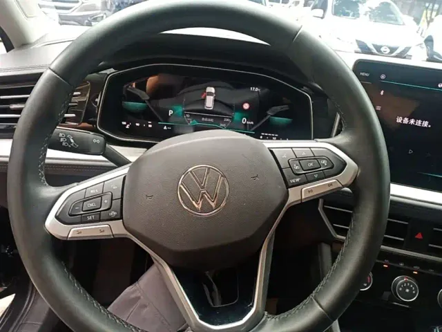 Volkswagen Sagitar — Фото автомобиля 10