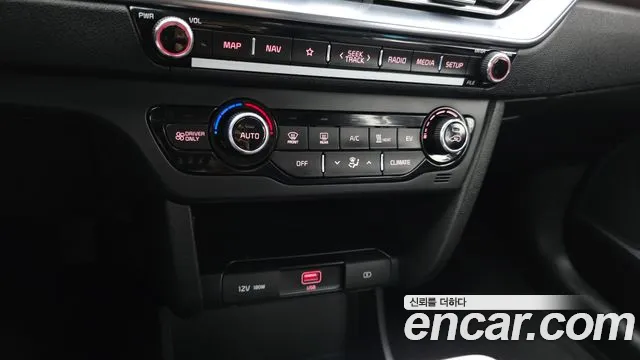 Kia Niro Niro Plus Air — Фото автомобиля 17