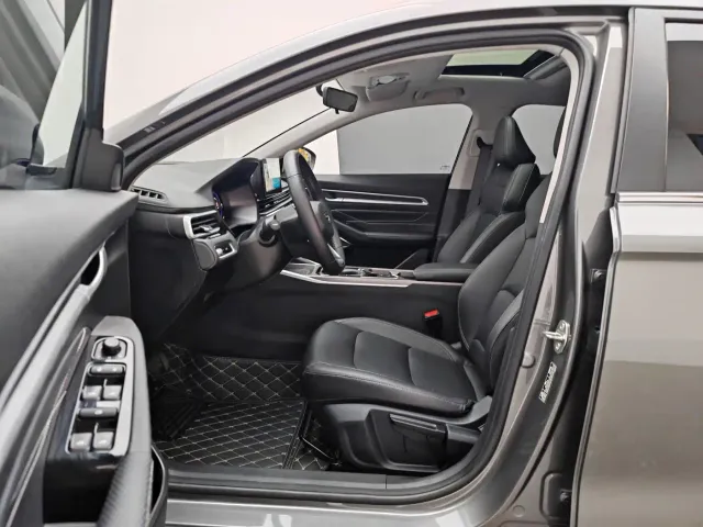 Geely Emgrand — Фото автомобиля 14