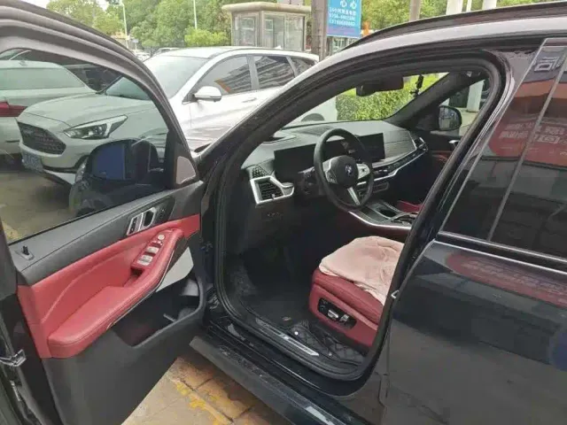 BMW X5 — Фото автомобиля 2