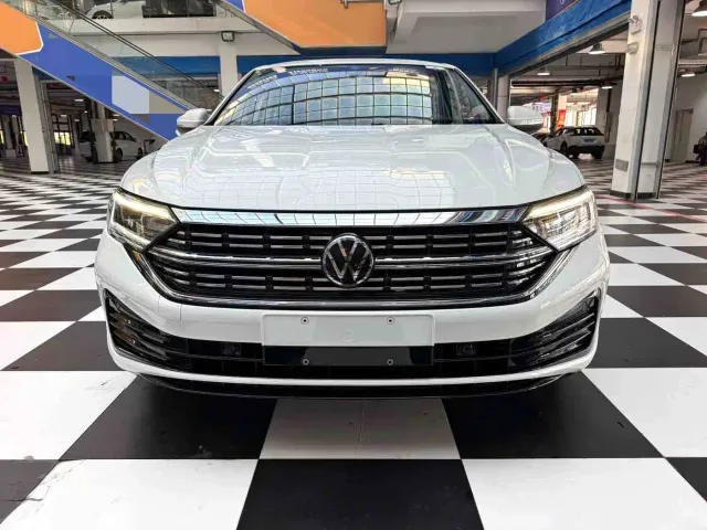 Volkswagen Sagitar — Фото автомобиля 2
