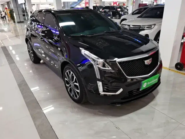 Cadillac XT5 — Фото автомобиля 3