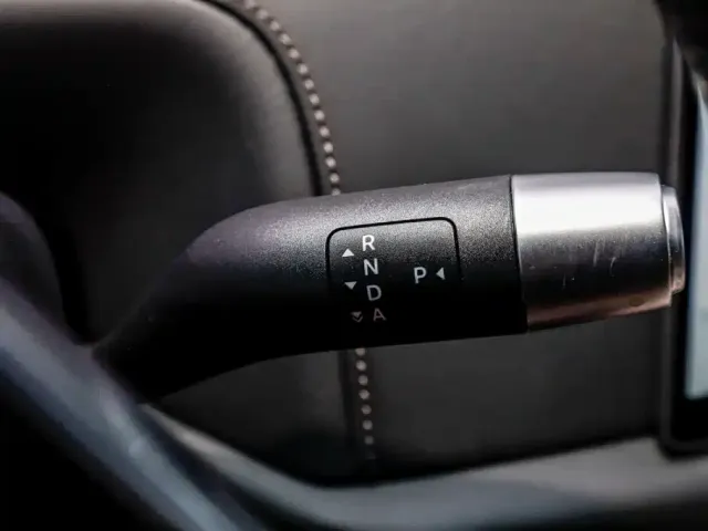 Li Auto Li Xiang L9 2025 Ultra Smart Renewal Edition — Фото автомобиля 19