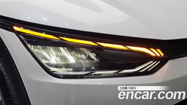 Kia EV6 — Фото автомобиля 22