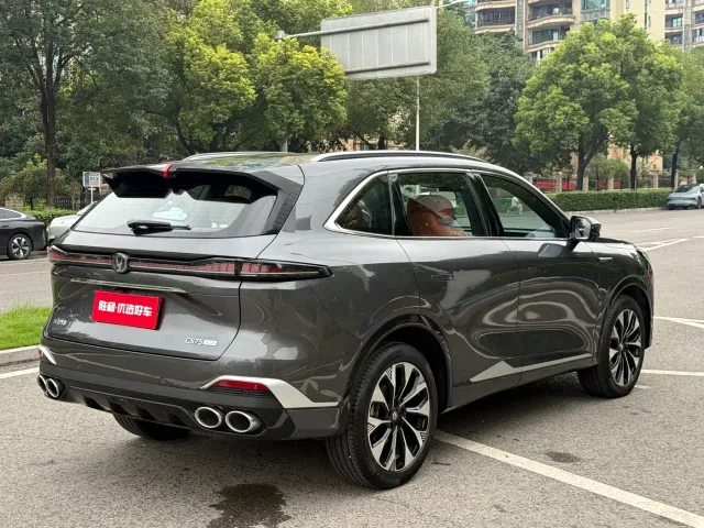 Changan CS75 Plus — Фото автомобиля 10