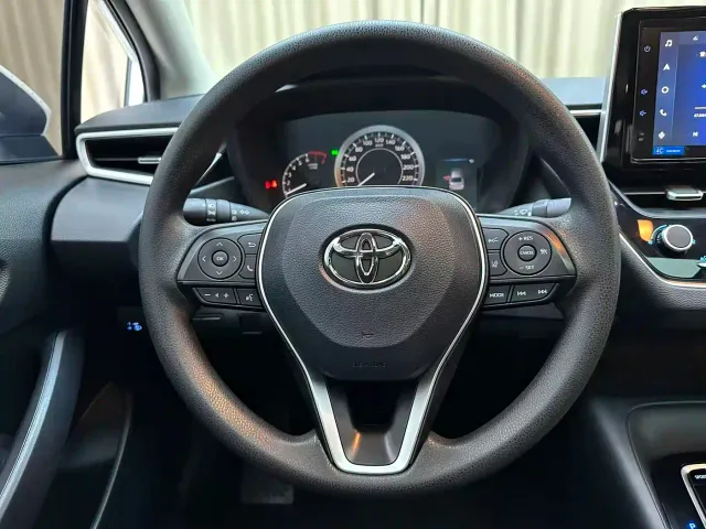 Toyota Corolla — Фото автомобиля 9