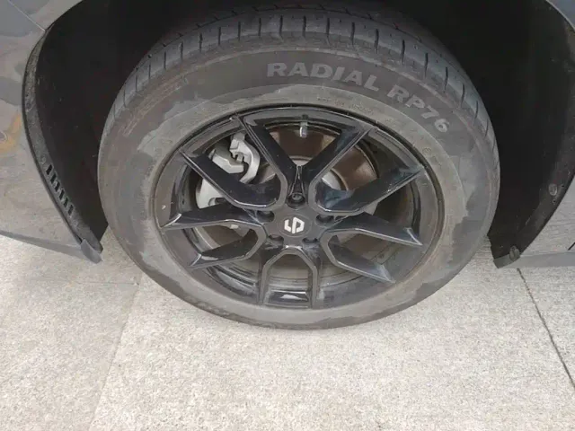 Leapmotor C10 — Фото автомобиля 22