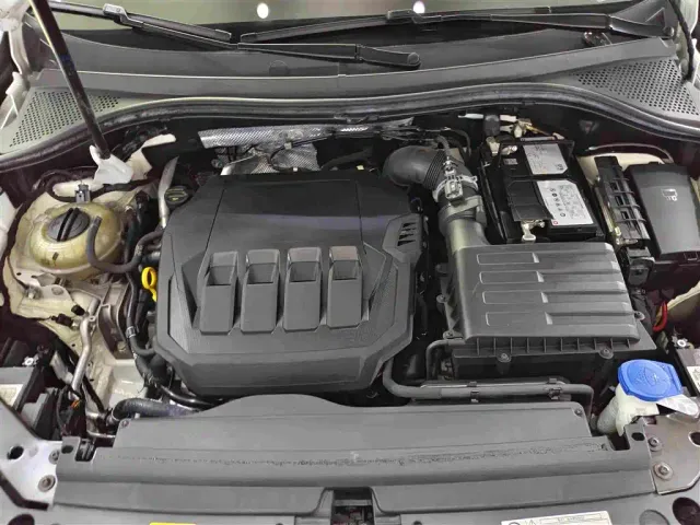 Volkswagen Tiguan L — Фото автомобиля 12