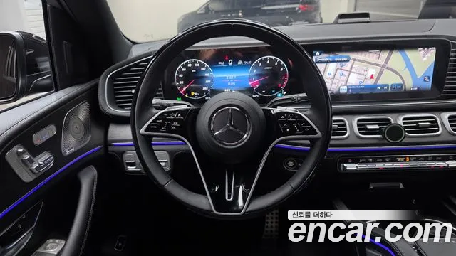 Mercedes-Benz GLS-Class — Фото автомобиля 11