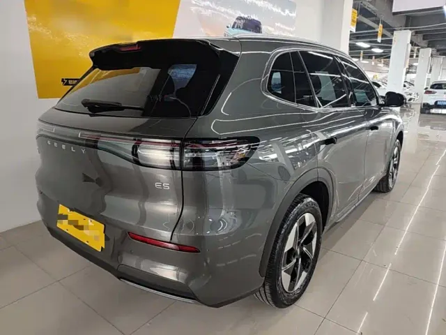 Geely Galaxy E5 — Фото автомобиля 6