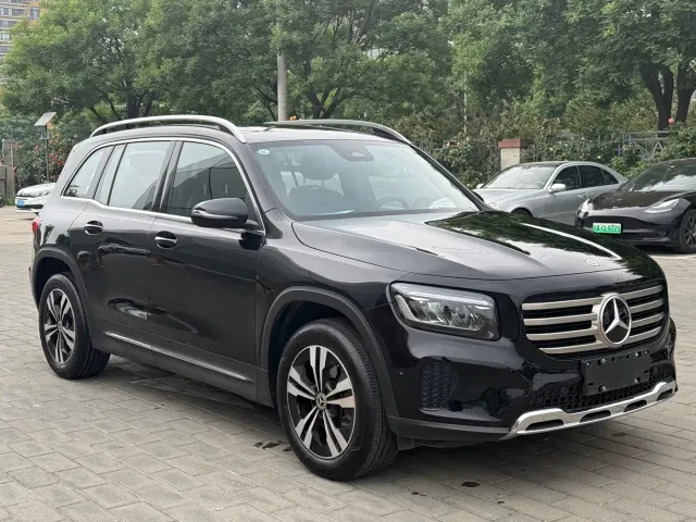 Mercedes-Benz GLB-Class — Фото автомобиля 3