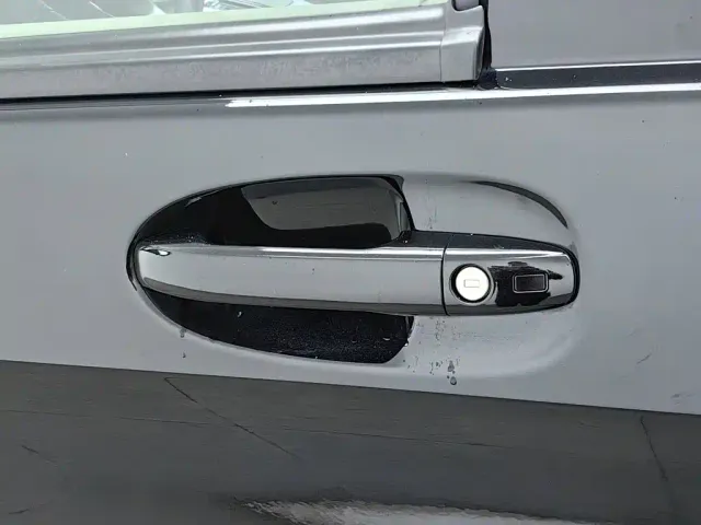 Mercedes-Benz V-Class — Фото автомобиля 18