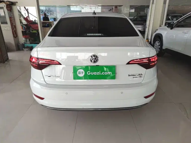 Volkswagen Sagitar — Фото автомобиля 3