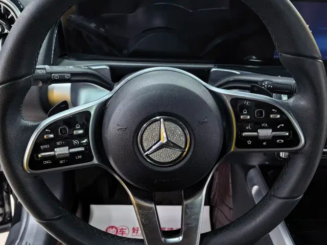 Mercedes-Benz GLB-Class — Фото автомобиля 8