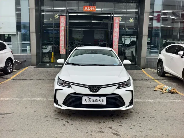 Toyota Corolla — Фото автомобиля 3