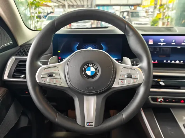 BMW X5 — Фото автомобиля 9