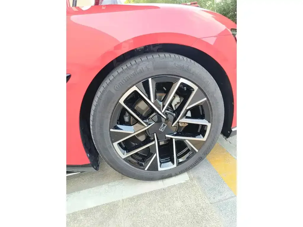 Avatr Avatr 06 2025 Model Pro Extended Range Edition — Фото автомобиля 7
