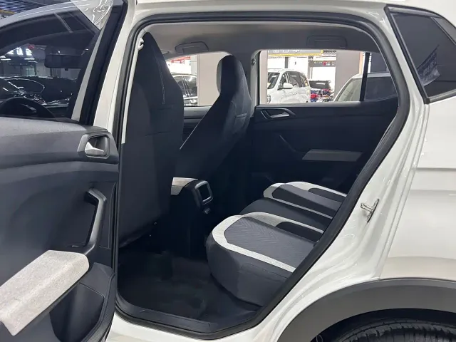 Volkswagen Tharu — Фото автомобиля 9