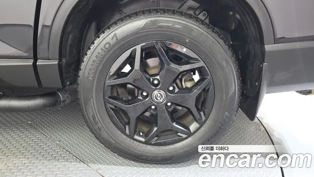 KG_Mobility_Ssangyong Rexton — Фото автомобиля 21