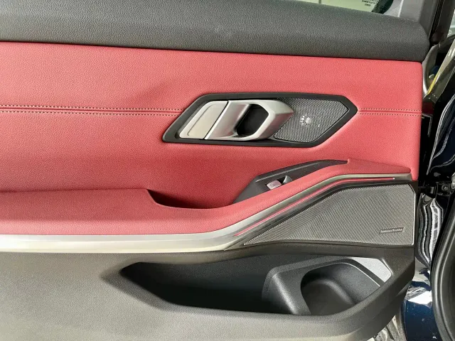 BMW 3 Series — Фото автомобиля 7