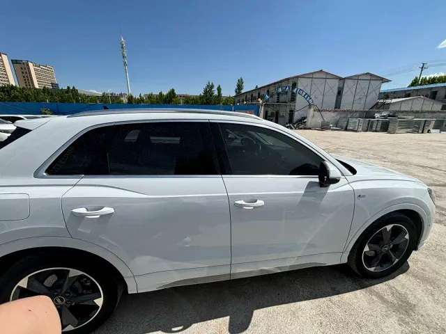 Audi Q3 — Фото автомобиля 4