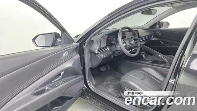 Hyundai AVANTE Новый Avante (CN7) — Фото автомобиля 11